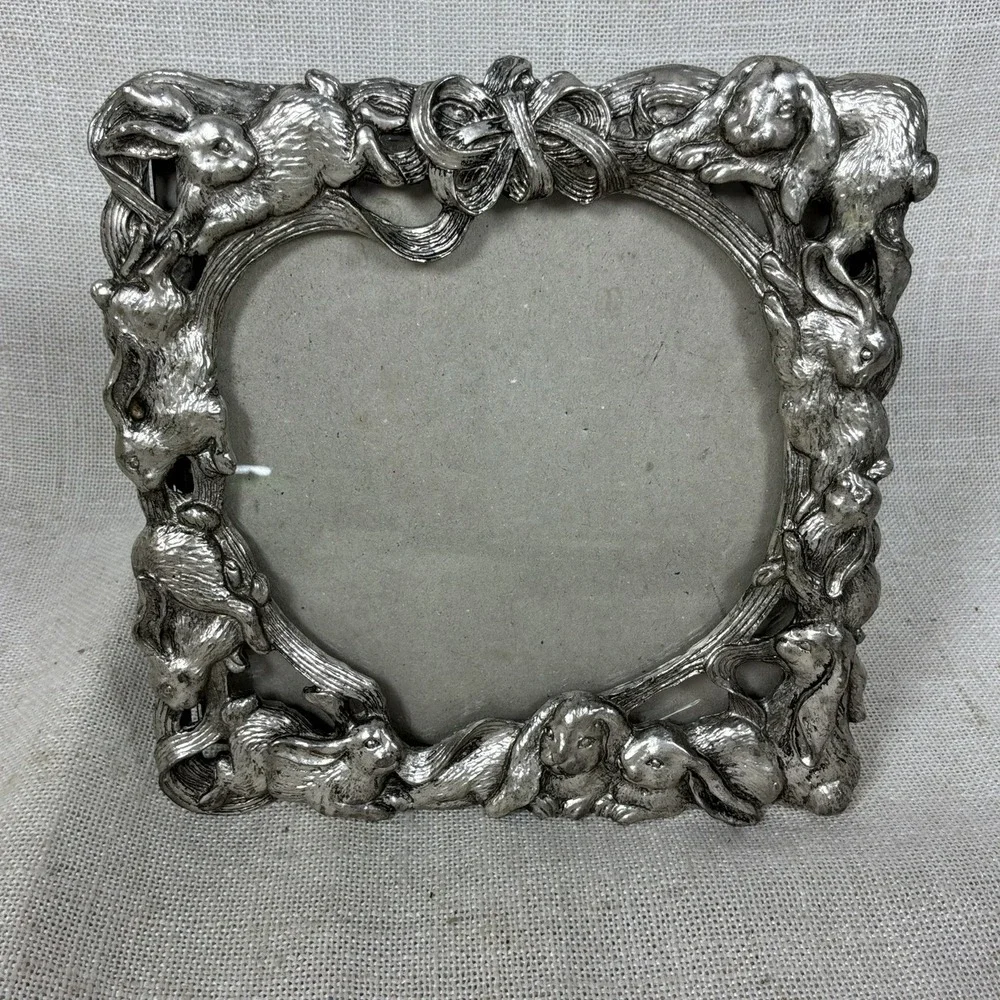 Vintage 1995 ARTHUR COURT Bunny Rabbit Square Pewter Picture Frame 5.5